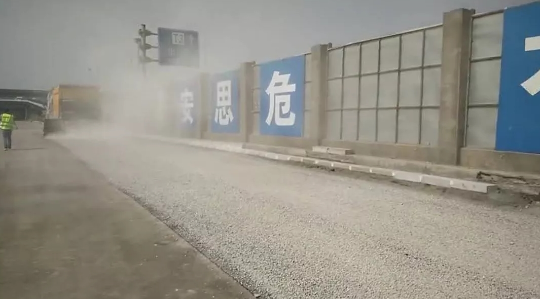 jdb电子同步车助力西安机场、北京城郊路面建设