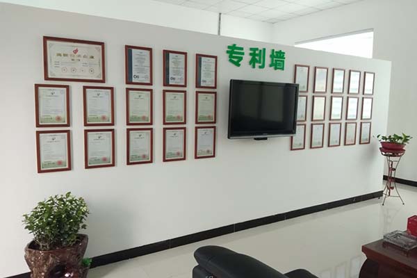 新乡jdb电子养护装备有限公司**墙